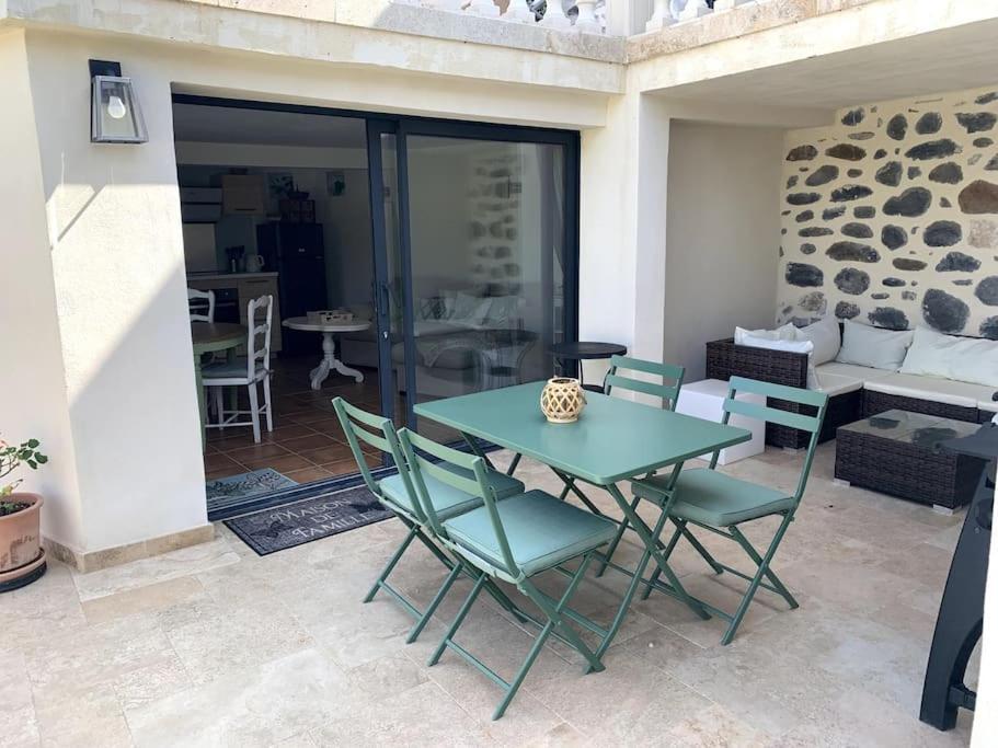 Appartement Bas De Maison Lavilledieu  Bagian luar foto